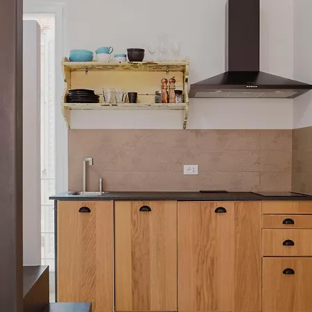 Argemonia * מאלי לוסיניי