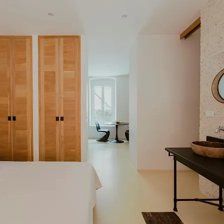 Argemonia Apartment