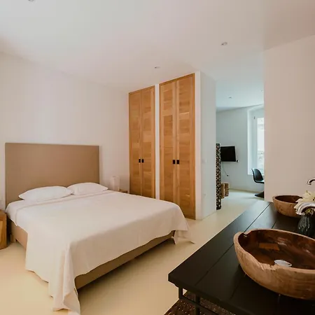 Argemonia Apartment