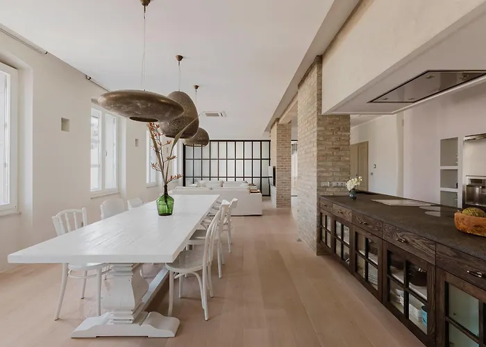 Argemonia Apartment *